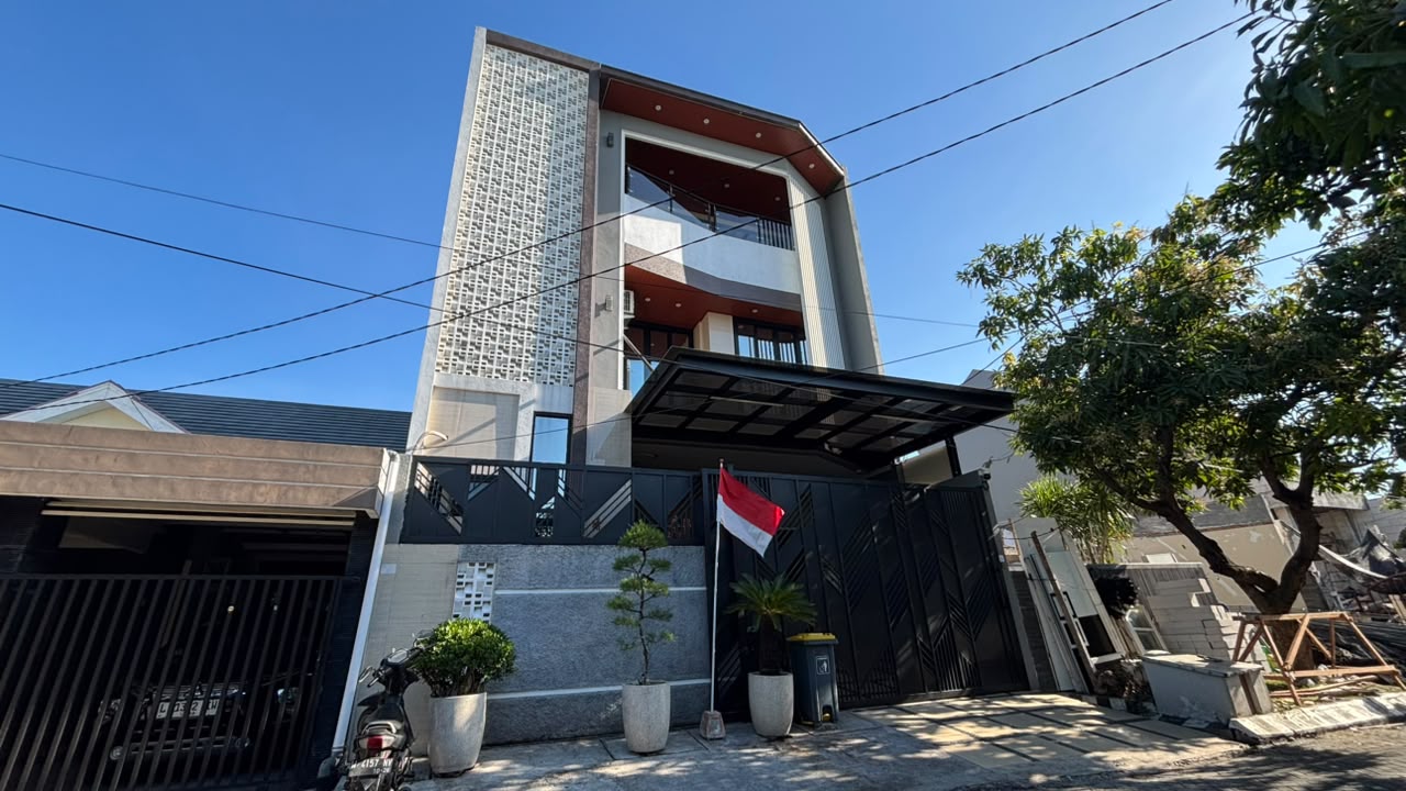 Rumah Bu Christine 2 — media 2